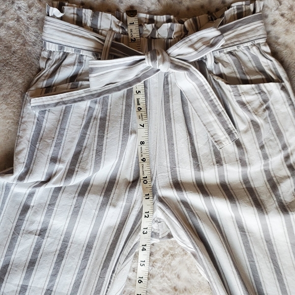 SOLD Thread & Supply paper bag pants - Picture 13 of 13